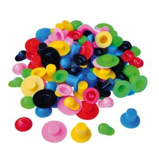 Plastikust mütsid