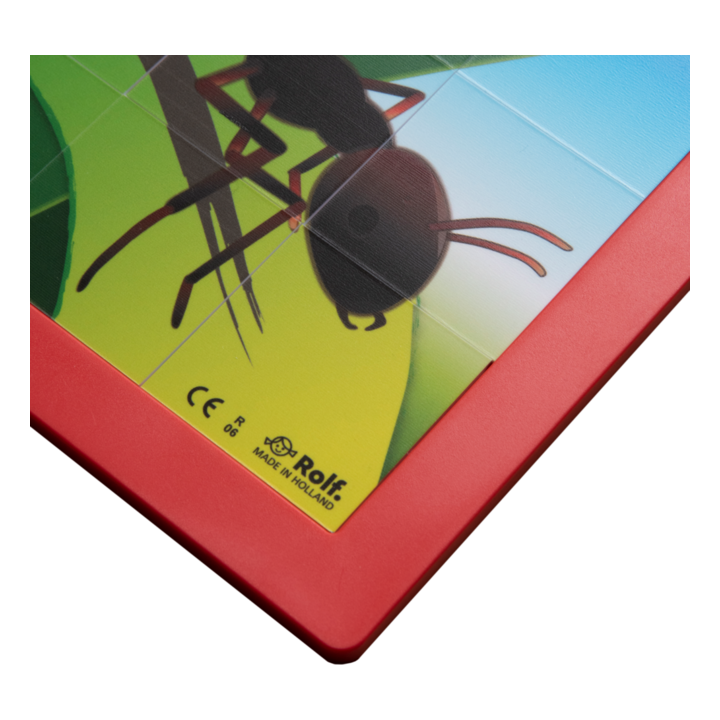 Pusled plastik alustel "putukad" 6 tk.