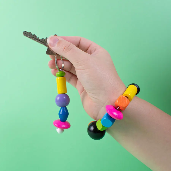 puidust värvilised pärlid +kummipael 5m