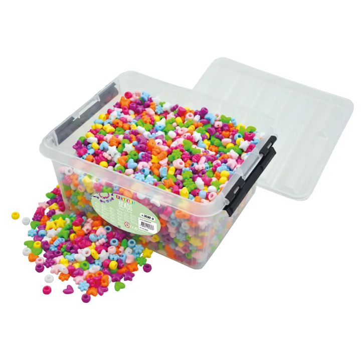 Pärlid plast ~3600tk karbis